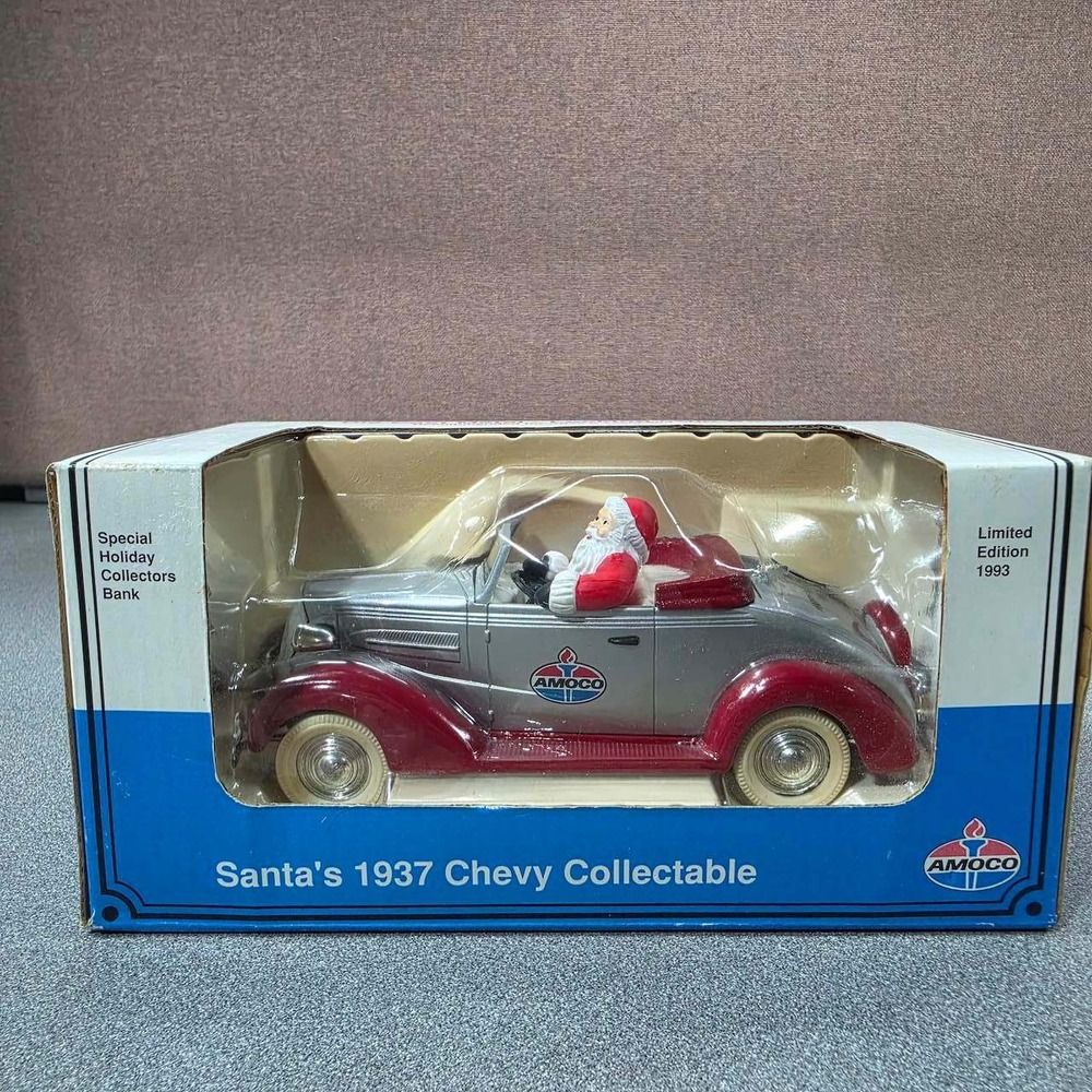 Amoco 1937 Chevy Santa Coin Bank Silver Red Excellent 1993 Limited Edition